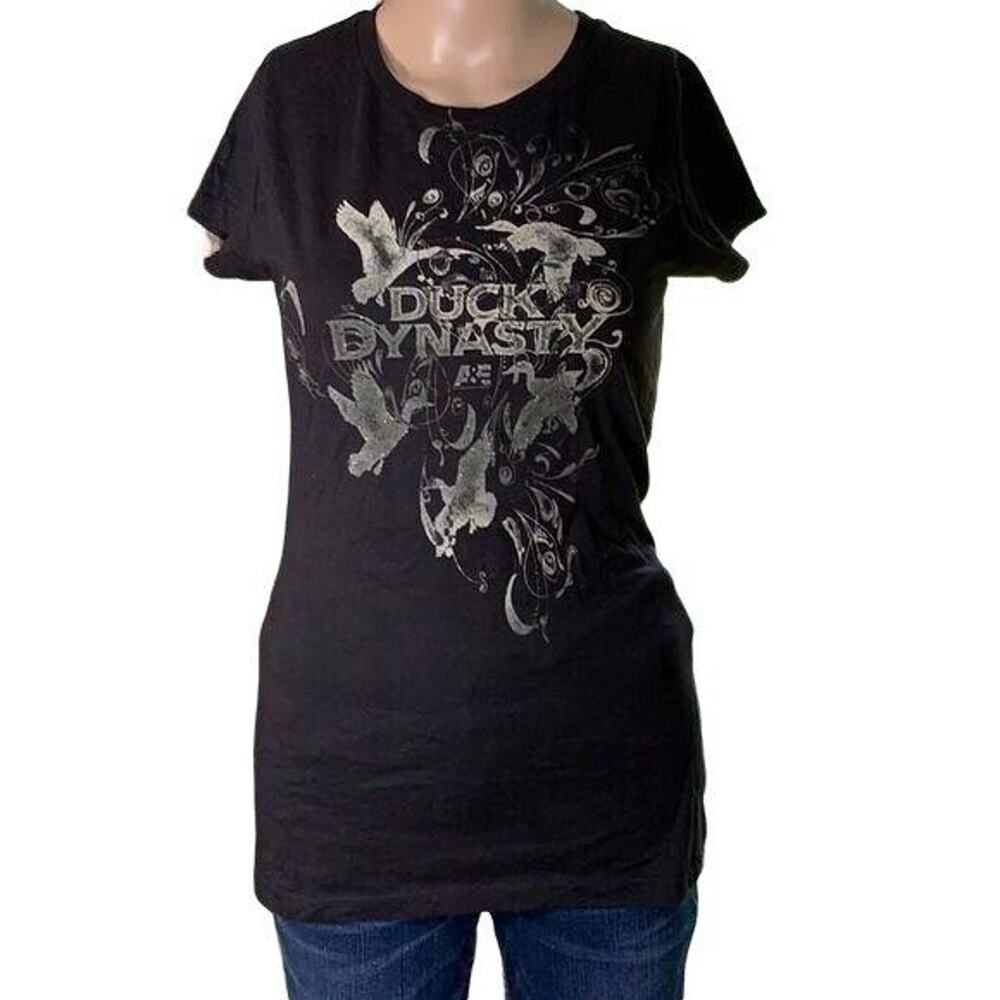 NWT Duck Dynasty x A&E Womens Graphic Tee Black Slim Fit T Shirt Medium Hunting